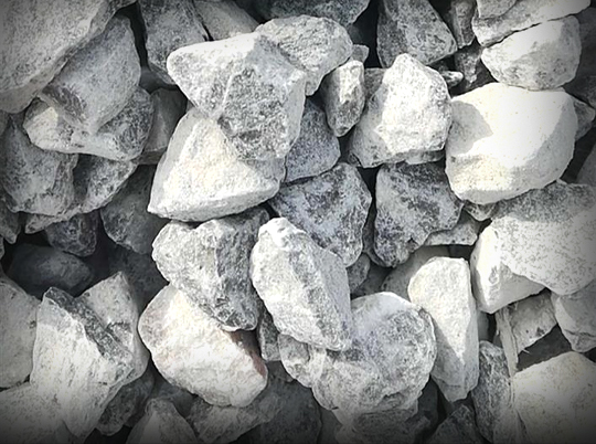 石灰石儲量大、品質優(yōu)，如何加工機制砂